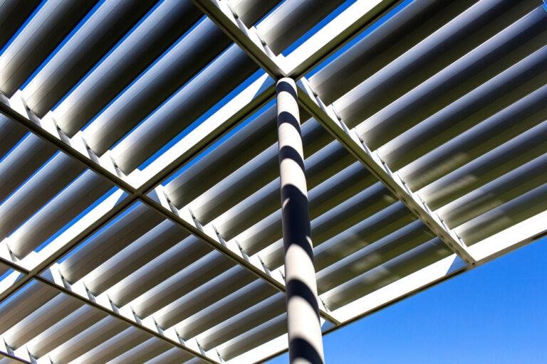 Tout savoir sur la pergola bioclimatique